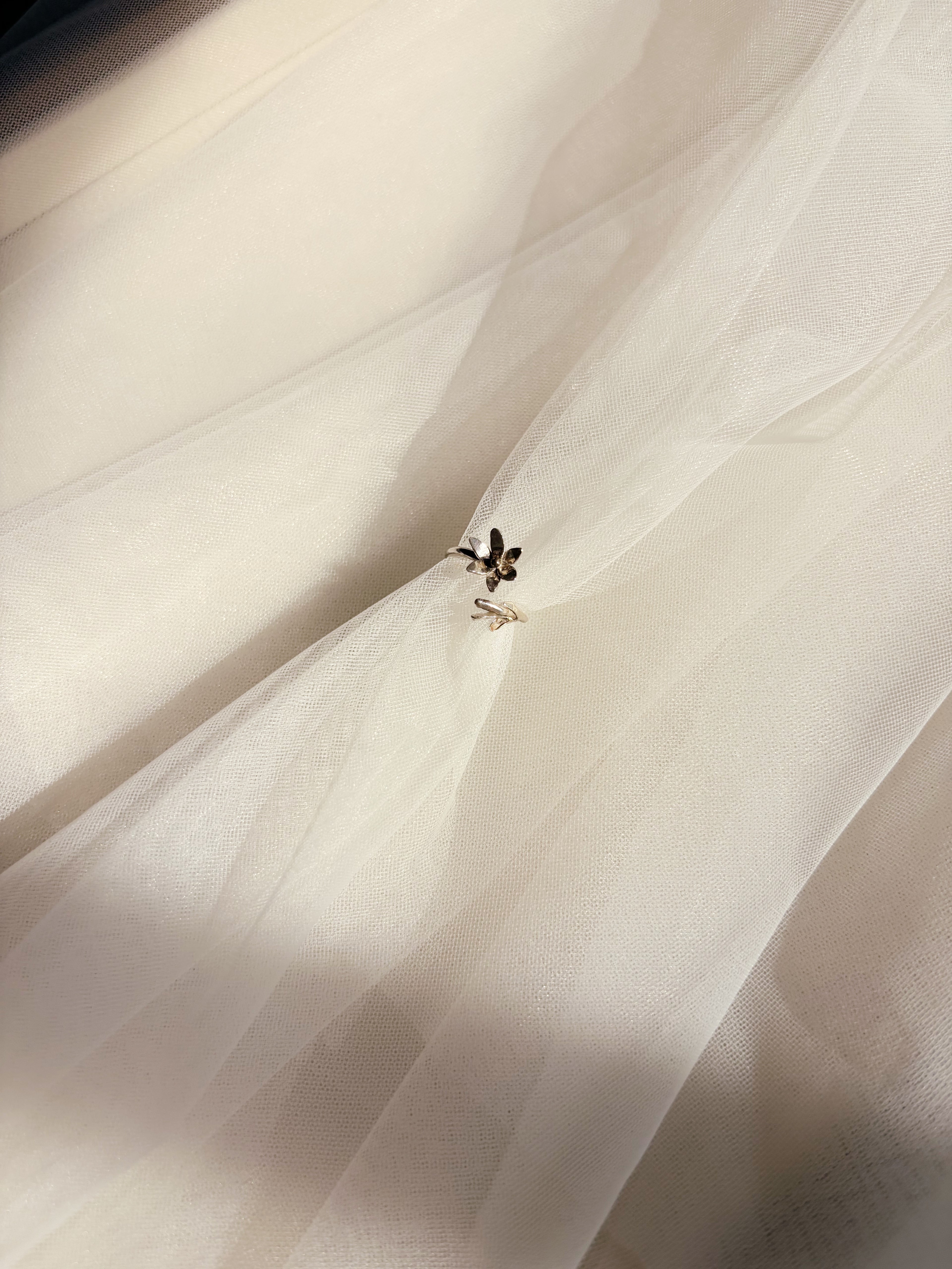 Jasmine Branch Ring