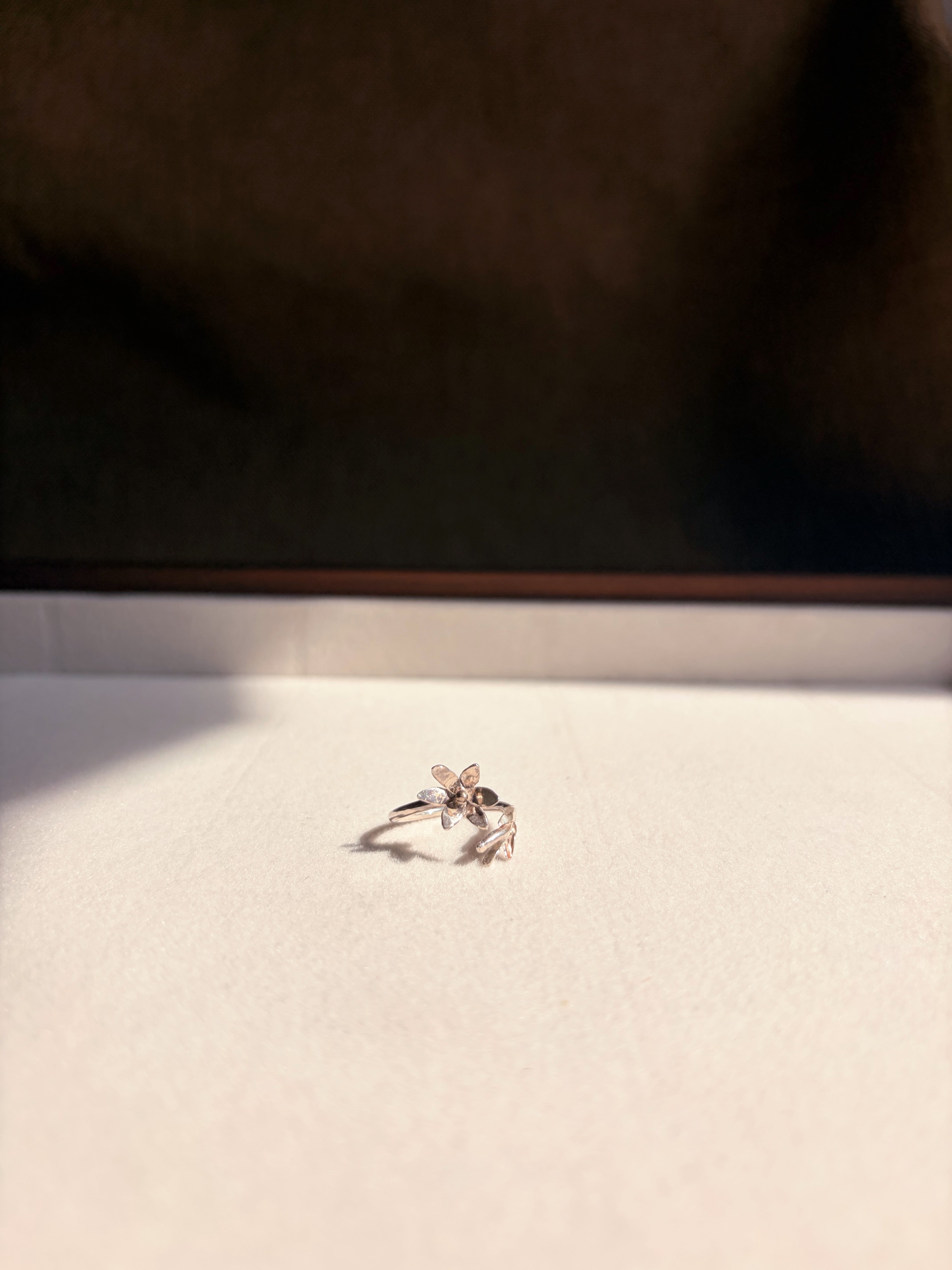 Jasmine Branch Ring