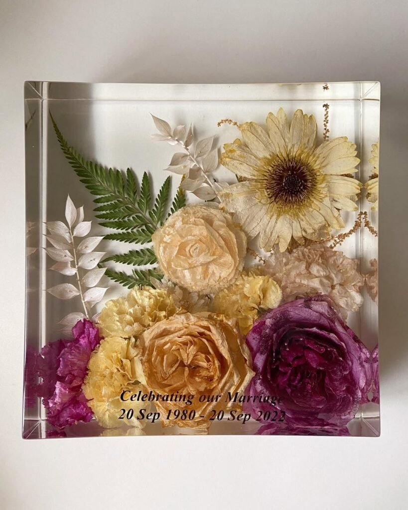 Thesummeralcove - preserved flowers (5)